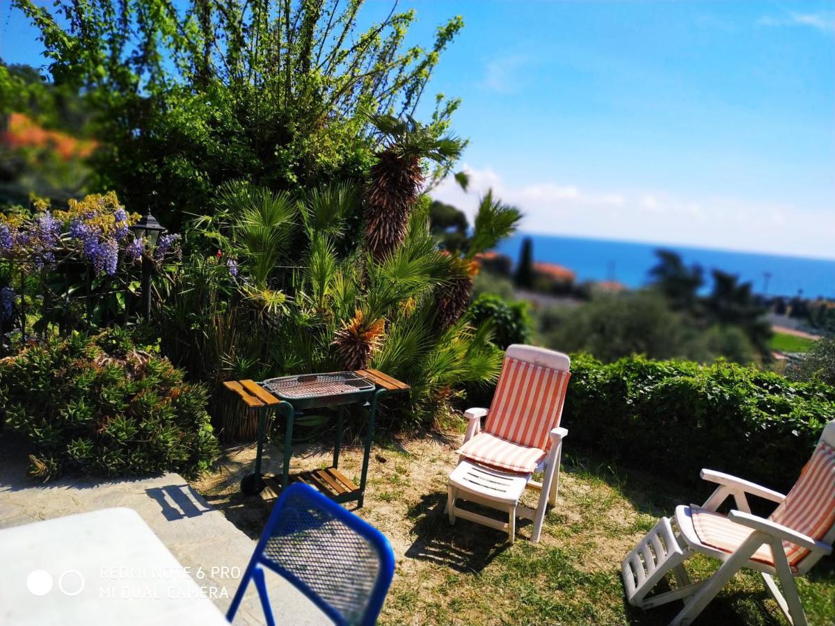 Giardino Miramare Citra Zero Zero Ottanta Trentuno Lt 0737 Apartment Империа Екстериор снимка
